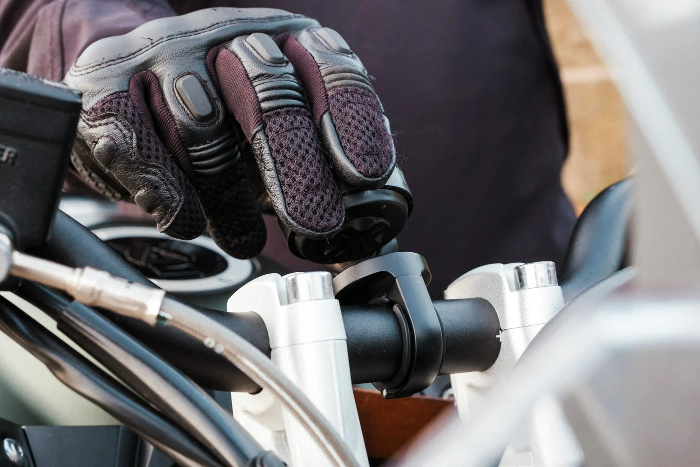 Beeline Moto II Bar Clamp Mount