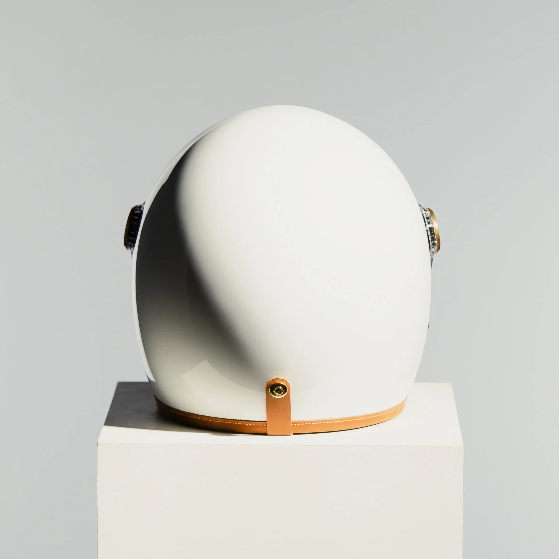 Hedon Epicurist Helmet Knight White