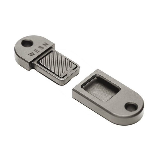 WESN The QR Keyring Titanium