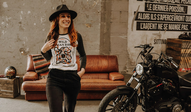 Wildust Sisters Wild WMN Rider Baseball Tee White/Grey