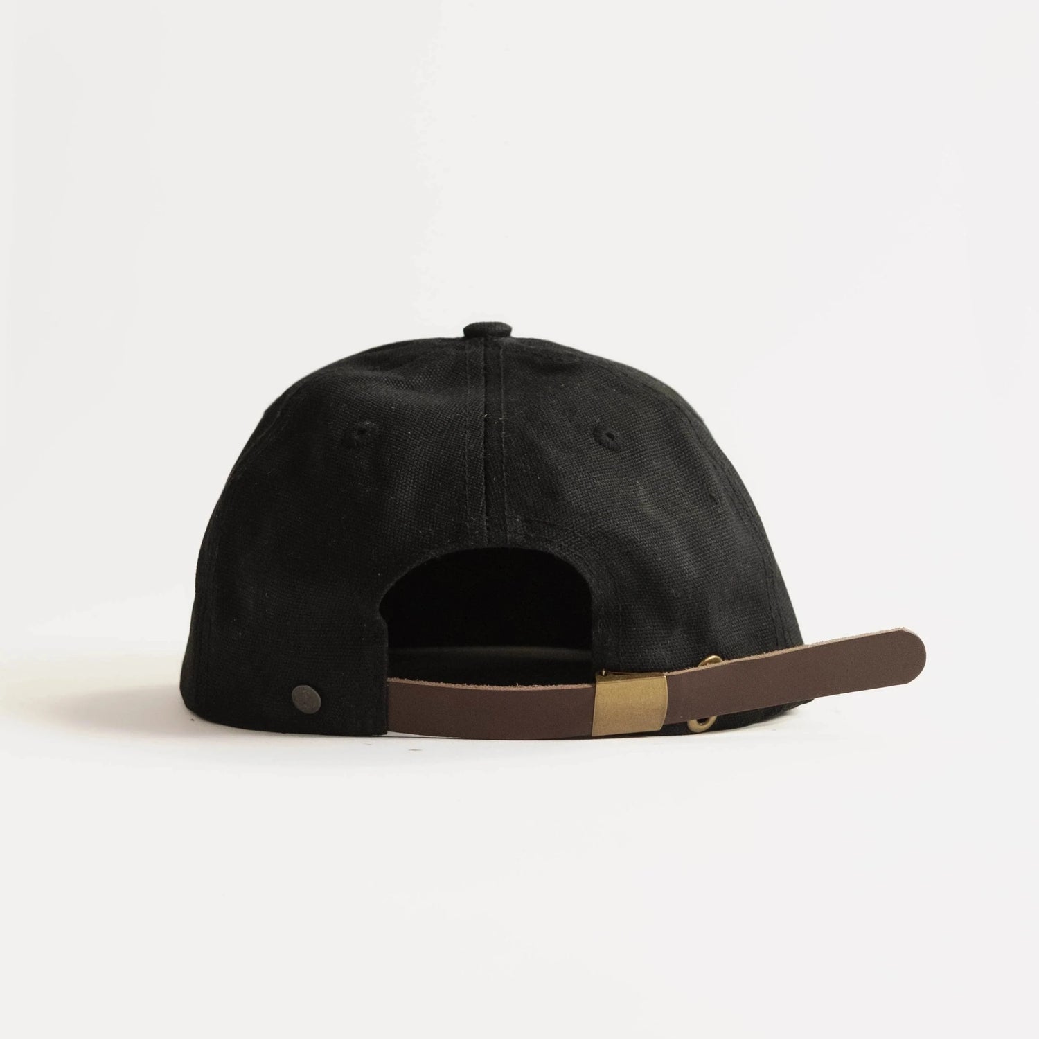 Iron And Resin Trapper Cap Black