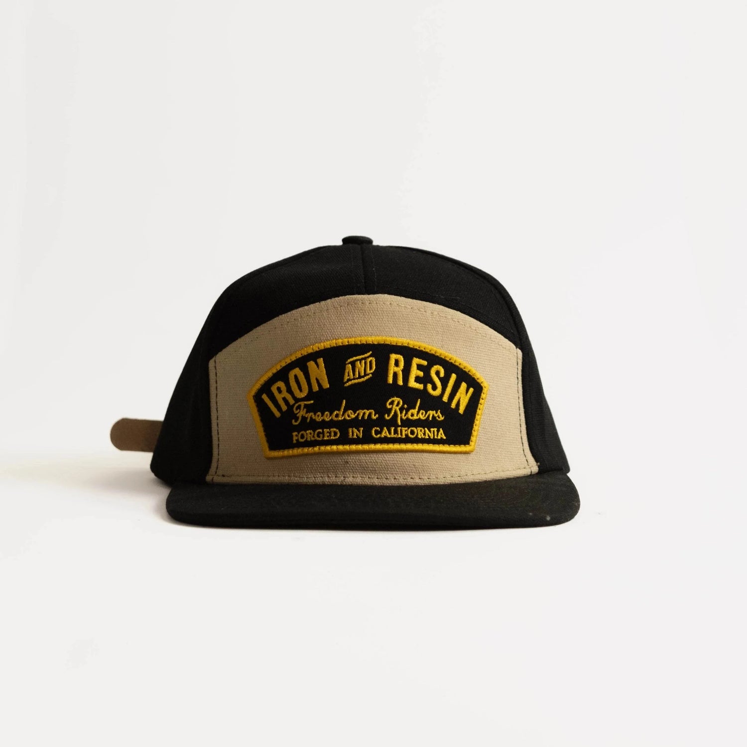 Iron And Resin Trapper Cap Black