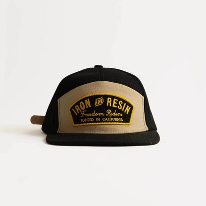 Iron And Resin Trapper Cap Black