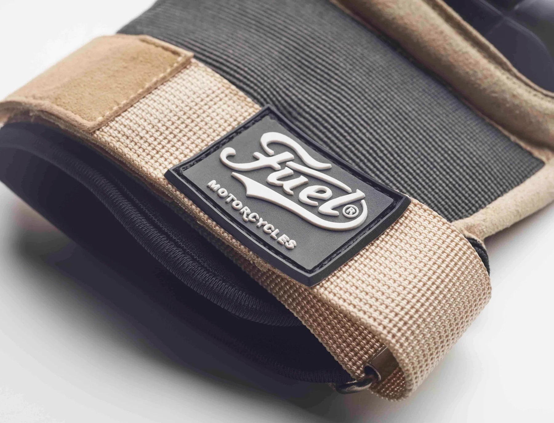 Fuel Sunforce Glove Sand