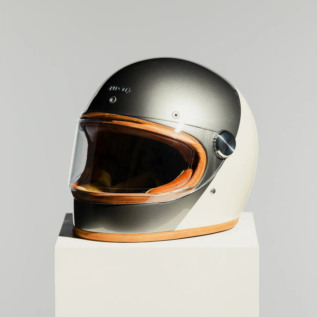 Hedon Heroine Racer Helmet Camelot