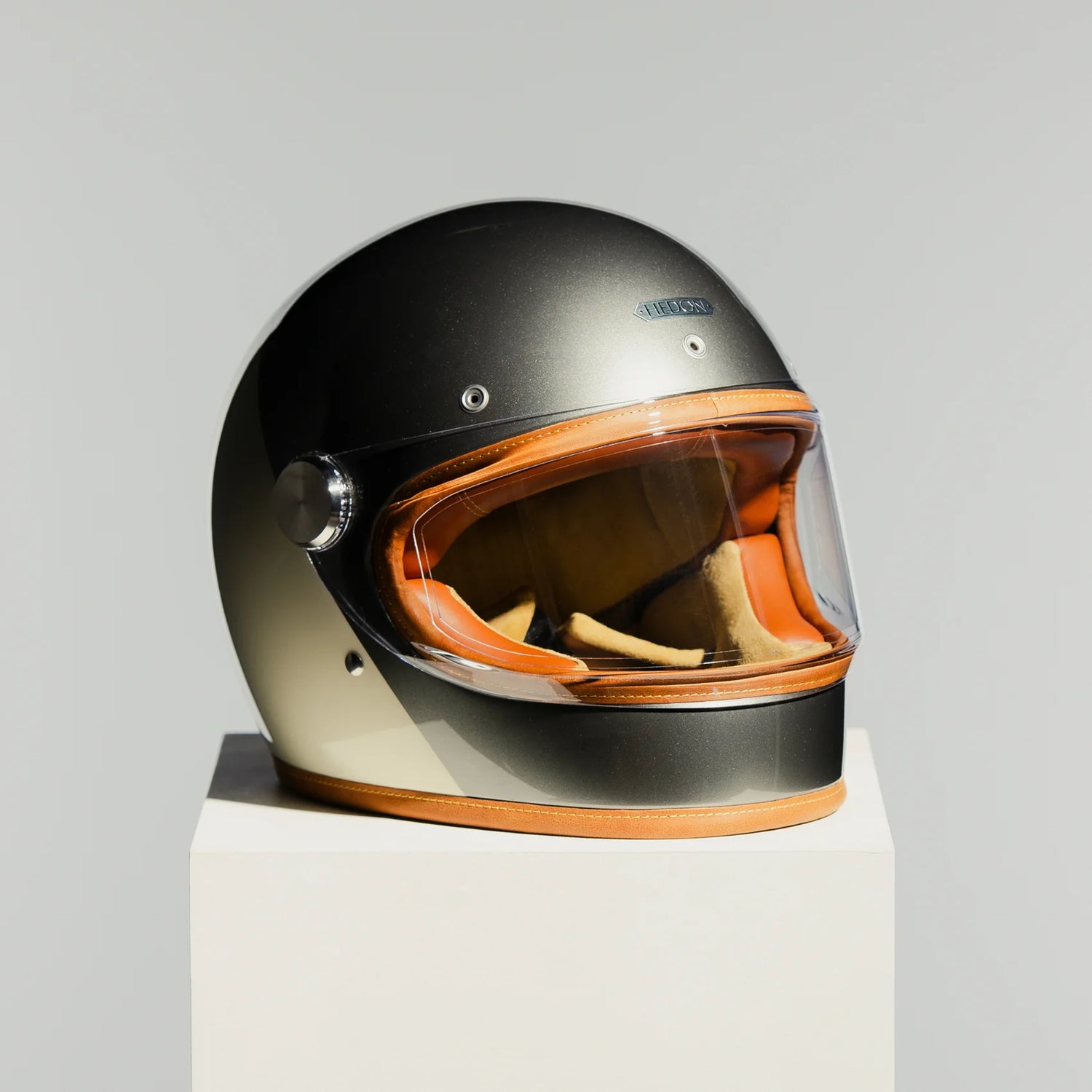 Hedon Heroine Racer Helmet Camelot