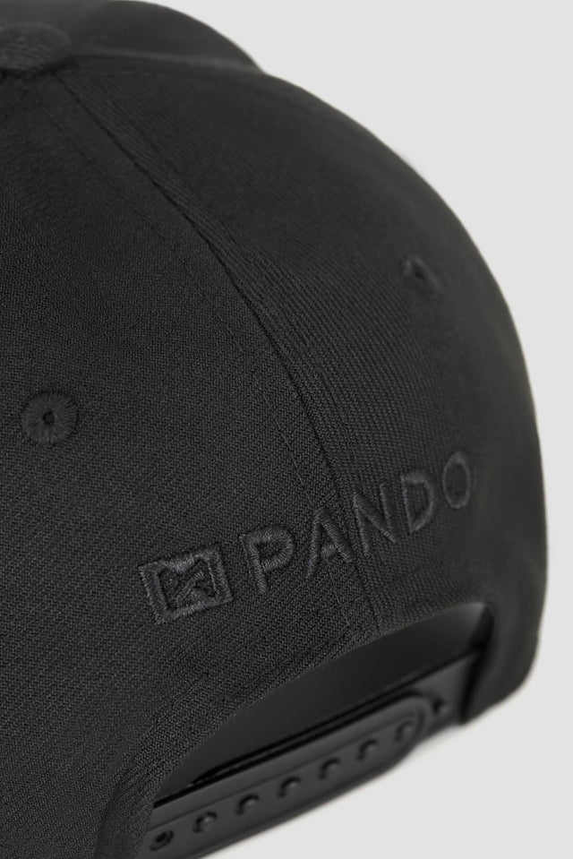 Pando Kabuto Runa Cap Black