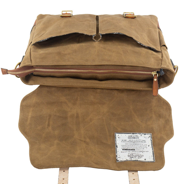 Jack Stillman Commodore Messenger Bag Desert